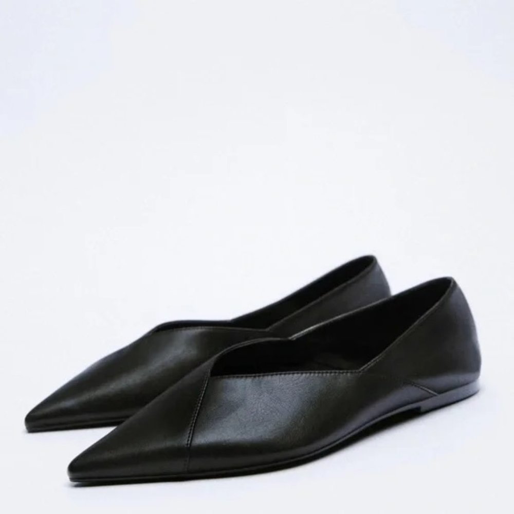 ZARA Pointed Toe Leather Ballet Flats Black Size 7.5